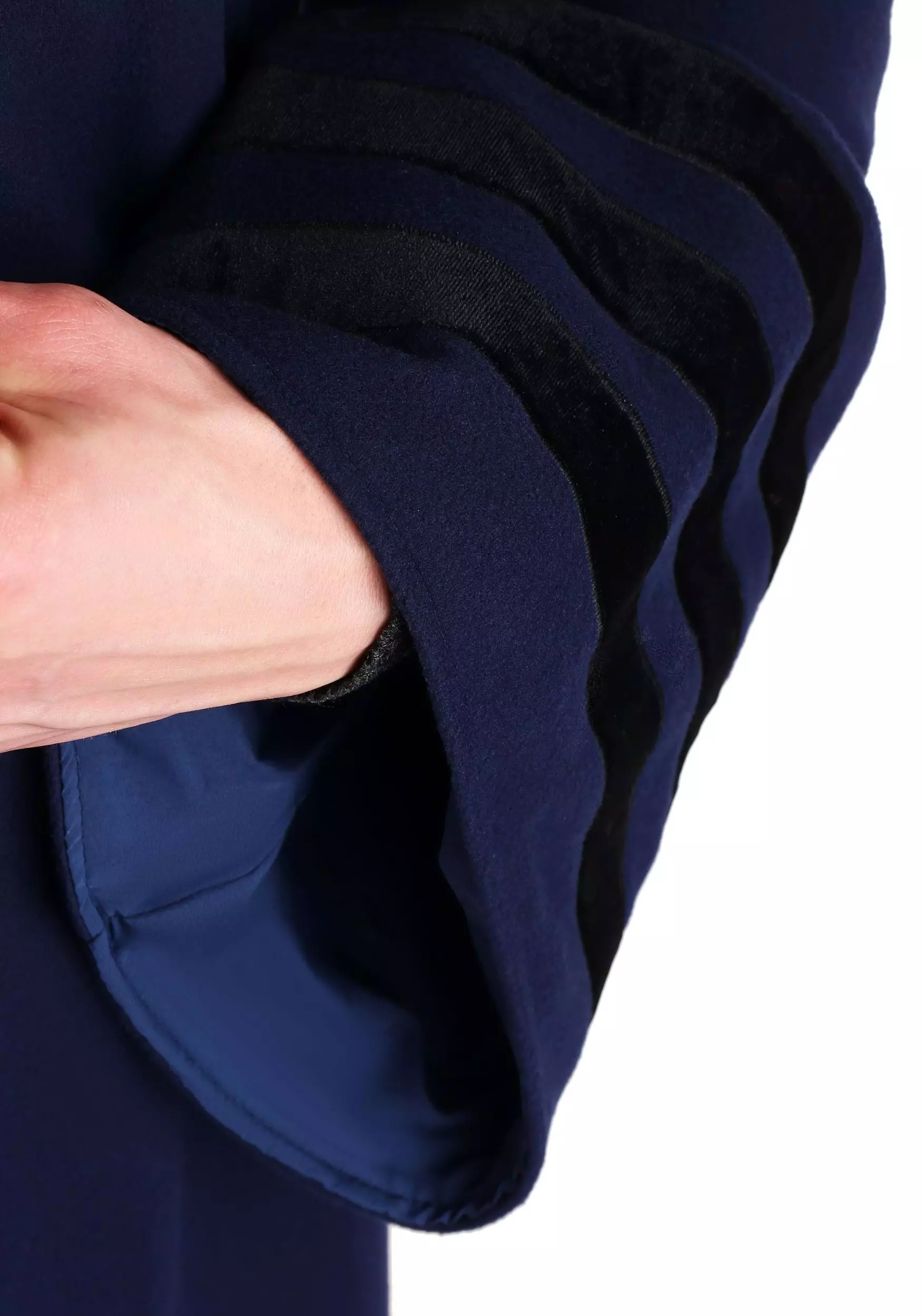 Elope Adult's Vintage Harry Potter Hogwarts Ravenclaw Robe - Image 4